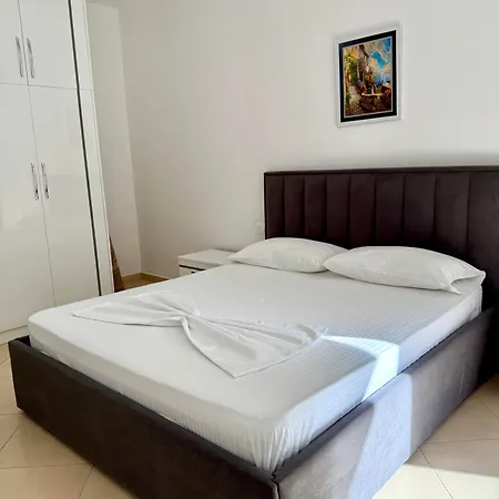 Marea Apartment *